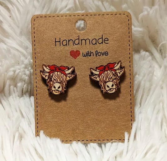 Wood Highland Cow Head Minimal Stud Earring Simple Leisure Style Unique Adorable Earrings