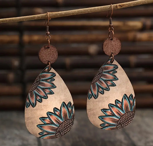 Chic Sunflower Print Wooden Dangles: Boho Style, Lightweight Retro Earrings for Daily Fashion